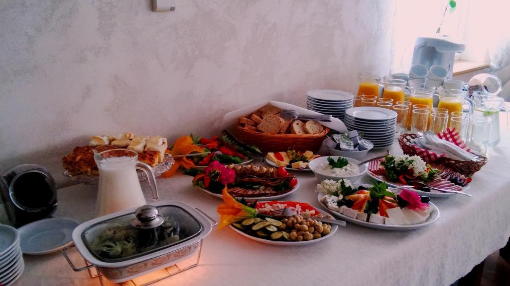 Hotel Pawlakowa Zagroda Grabiny-Zameczek Esterno foto